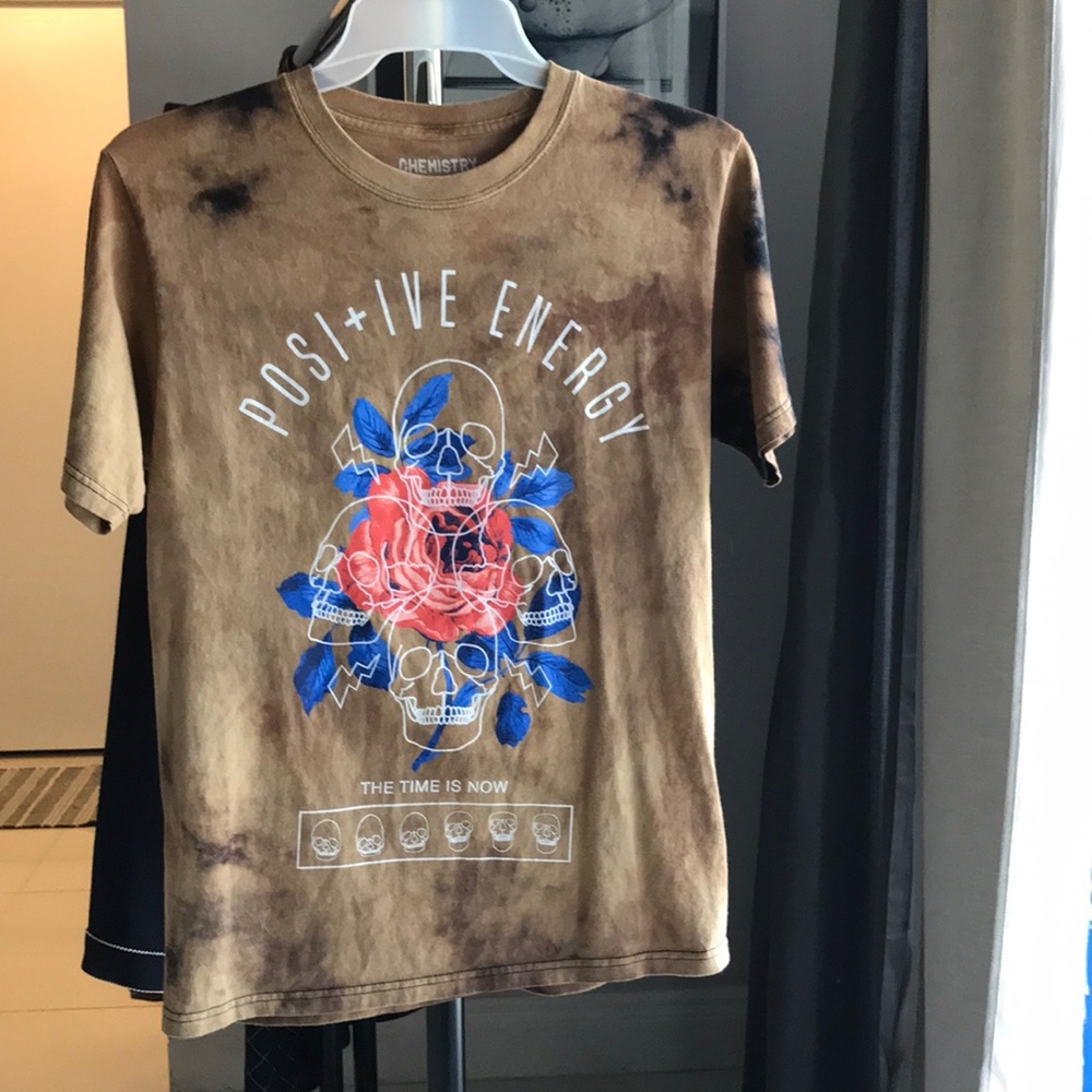 NWOT Tie Die Chemistry Tie Dye Positive Energy T-shirt. SZ M